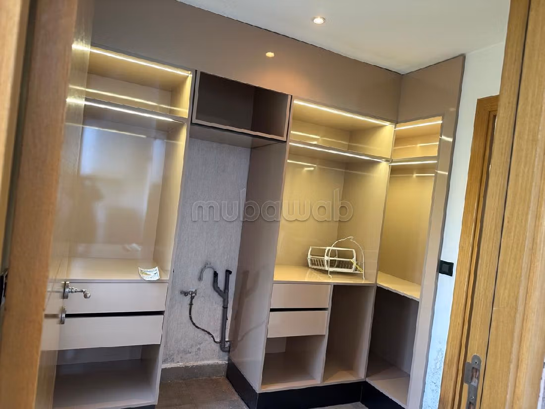 Bel appartement avec solarum vue sur le golf