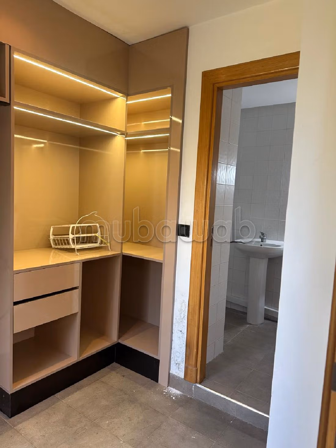 Bel appartement avec solarum vue sur le golf