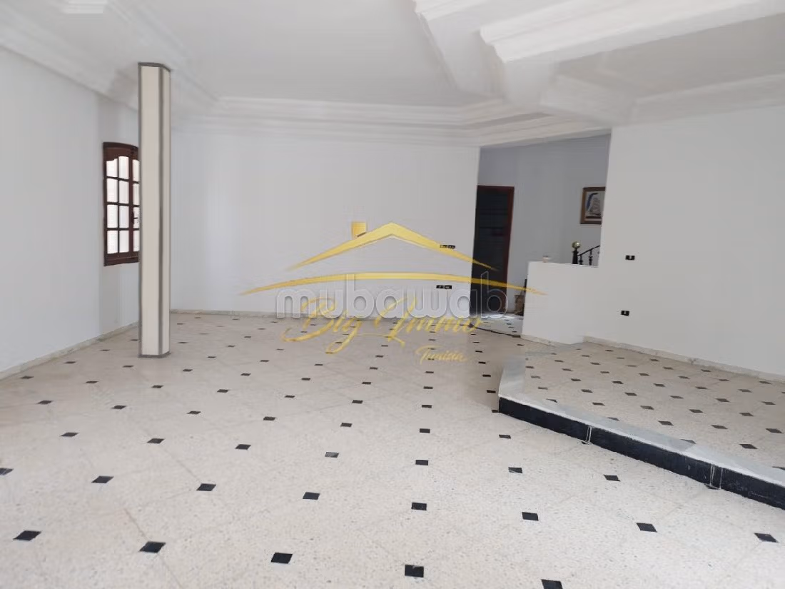 Villa à louer à sahloul