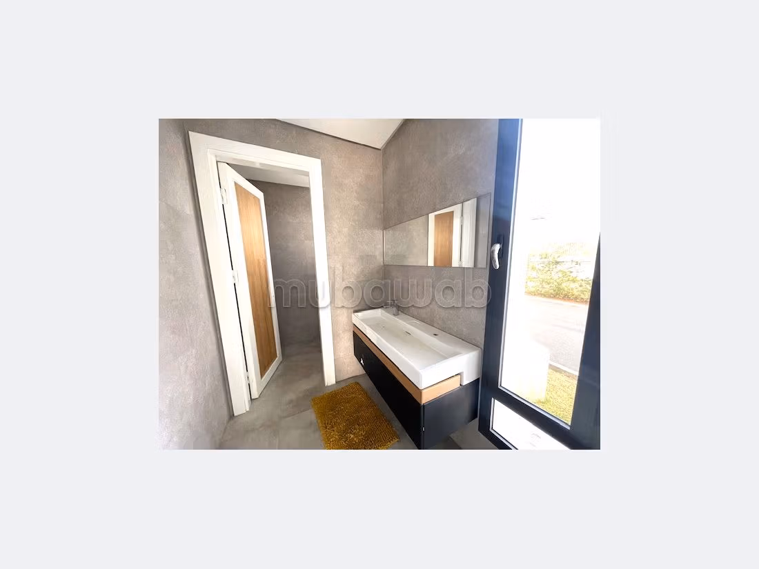Villa moderne 650m2 A LOUER située à Bassatine El Menz RABAT