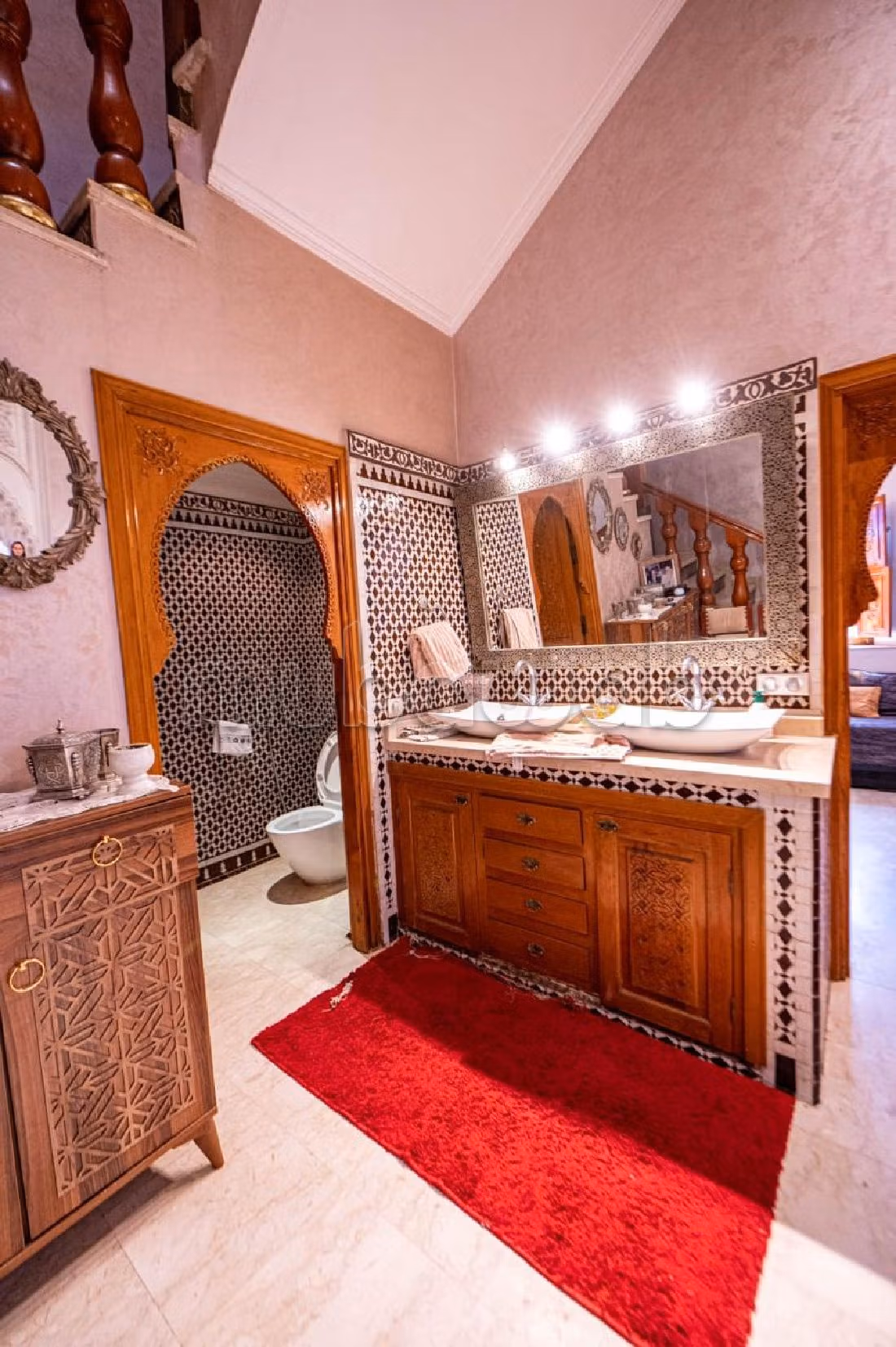 Eccezionale villa in vendita a Jawhar. 6 belle camere da letto. arredato.