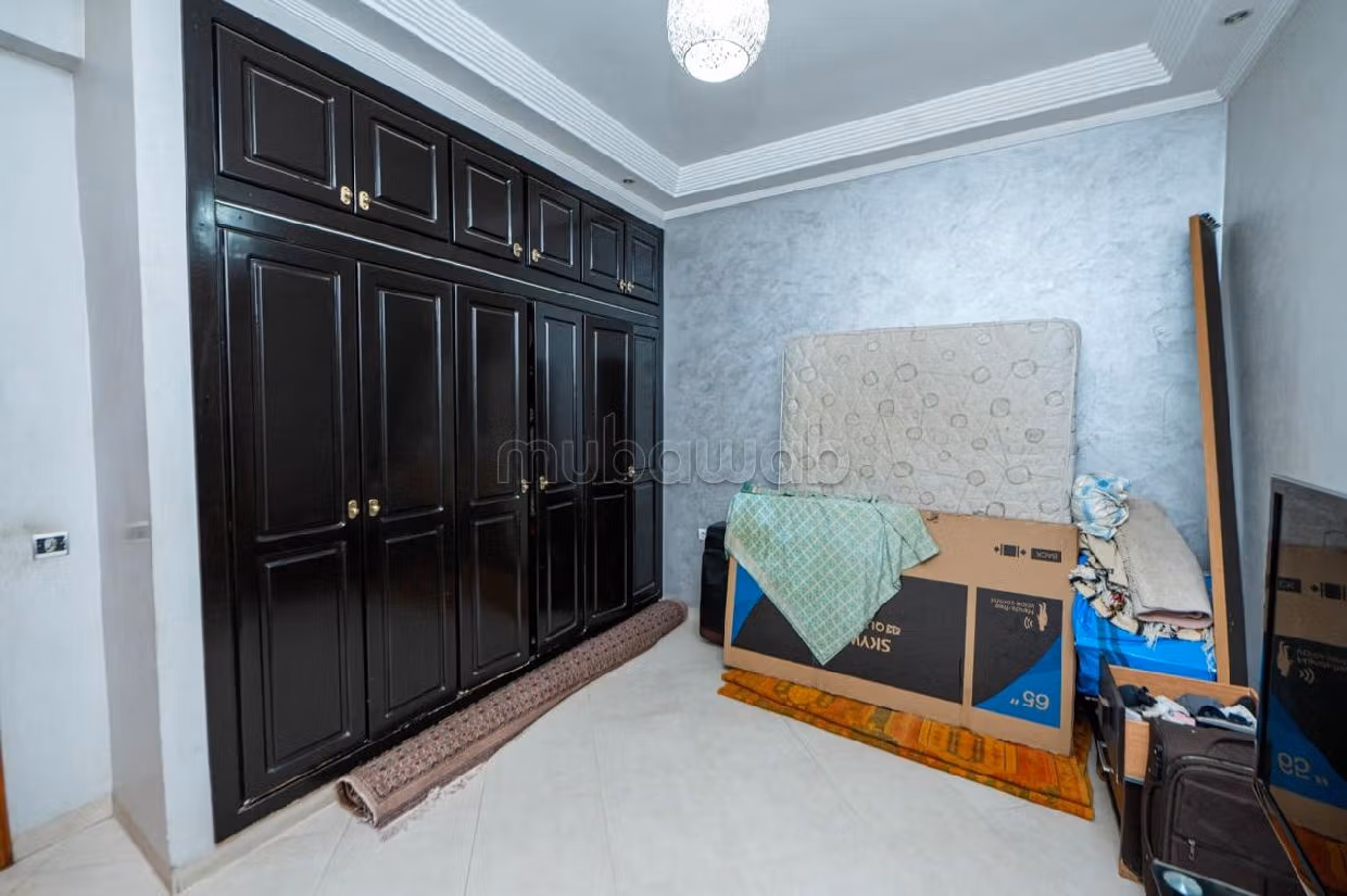 Eccezionale villa in vendita a Jawhar. 6 belle camere da letto. arredato.