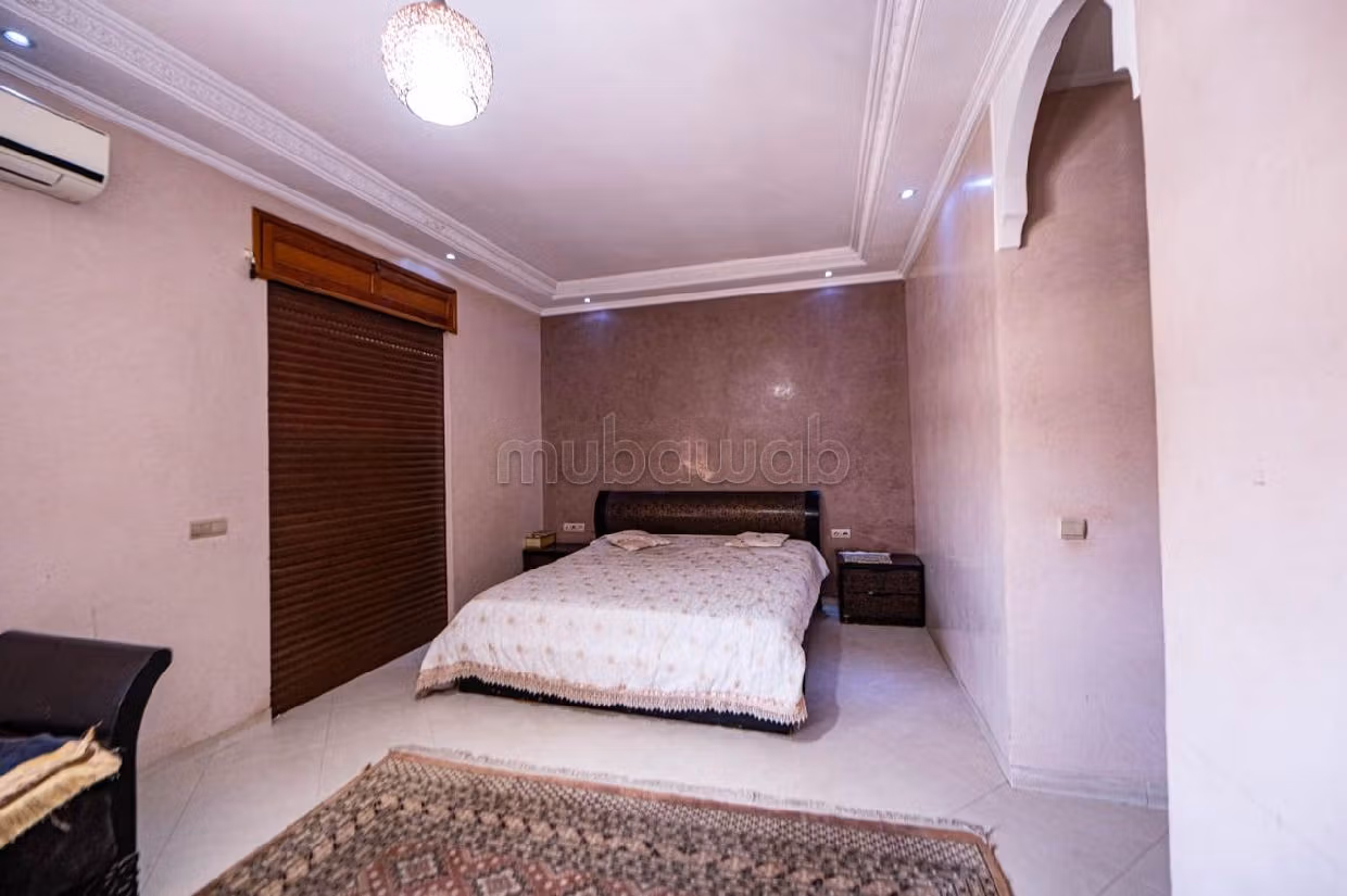 Eccezionale villa in vendita a Jawhar. 6 belle camere da letto. arredato.