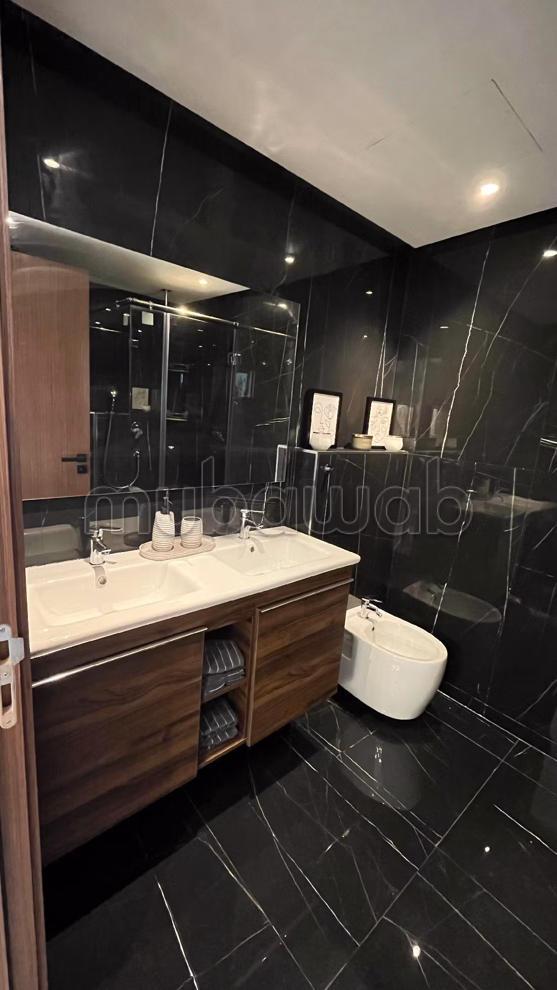 Apartment for rent in Maârif Extension. Total area 75 m². Fully furnished. 