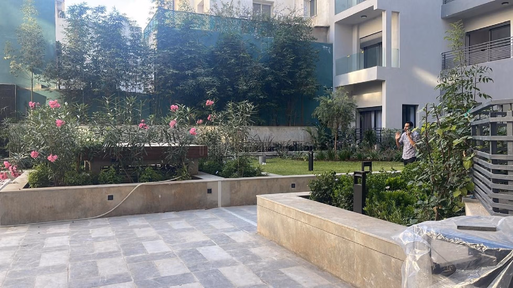 Apartment for rent in Maârif Extension. Total area 75 m². Fully furnished. 