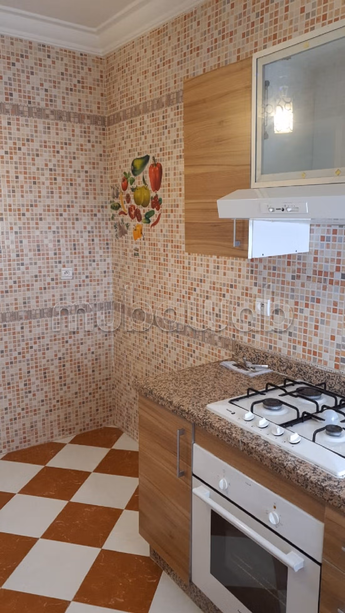 استئجار شقة ب البساتين. 3 قطع. خدمات الكونسياج ، و تكييف الهواء.