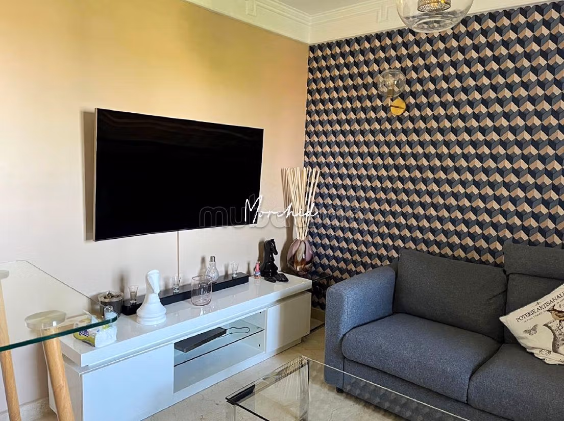 Vendita di un bell'appartamento. Superficie di 213 m². arredato.