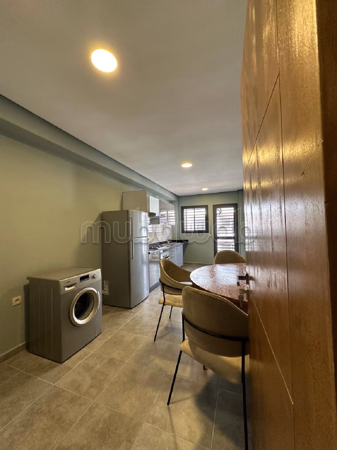 شقة للبيع ببوسكورة. المساحة الإجمالية 92 م². 