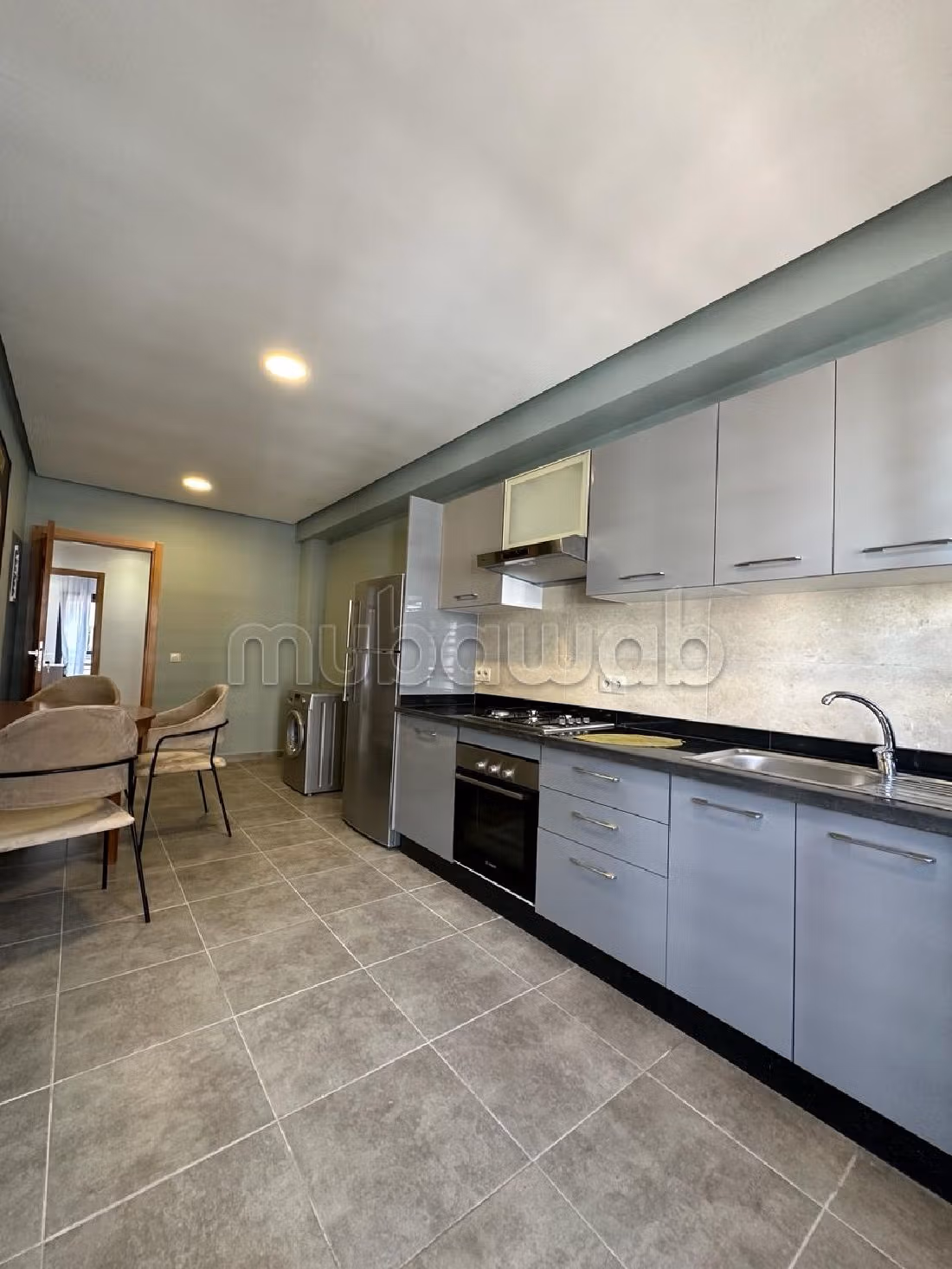 شقة للبيع ببوسكورة. المساحة الإجمالية 92 م². 