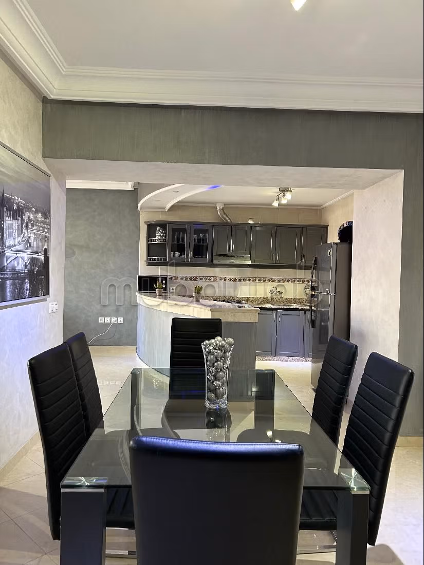 Affitto di un bellissimo appartamento a De La Plage. 2 camere da letto. ammobiliato.