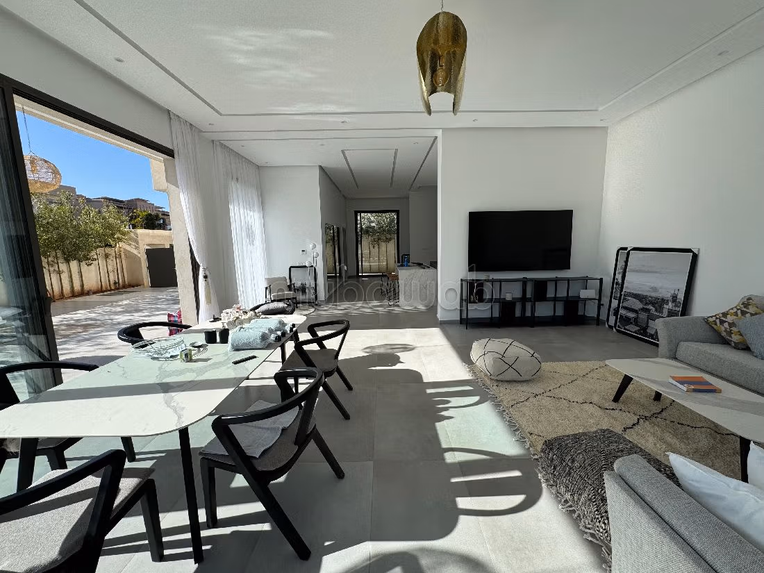 Fabulous house for sale in Amelkis. 4 lovely rooms. Well furnished. 