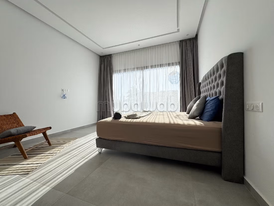 Fabulous house for sale in Amelkis. 4 lovely rooms. Well furnished. 