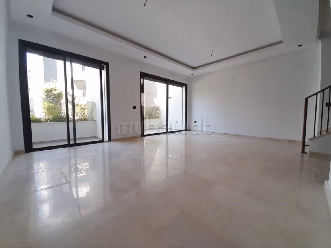 Find an apartment for rent. 1 Room. caretaker service available, Property with swimming pool. 