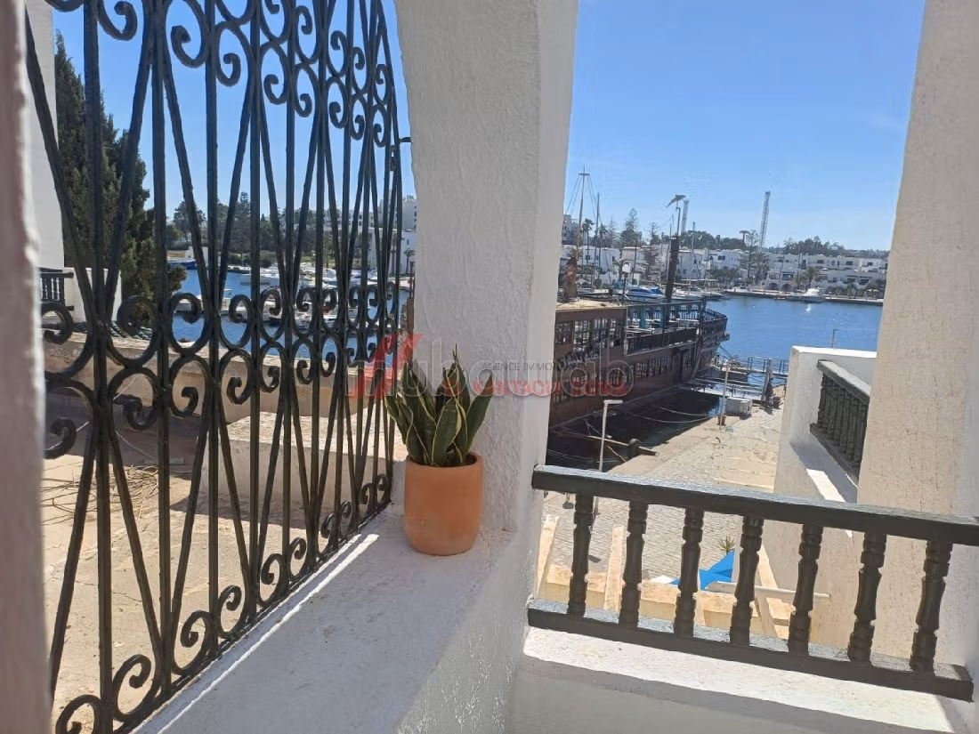 A louer un appartement s3 à port kantaoui