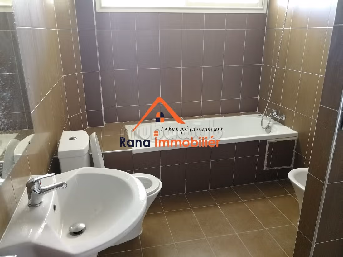 Villa bureau à louer sur Souissi