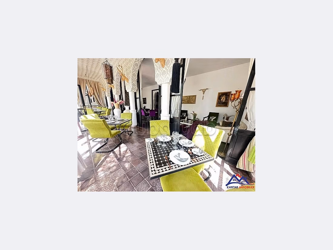 Nu kopen: villa's en luxe woningen in Route de l'Ourika. Oppervlakte 50000 m². Verkoelend zwembad