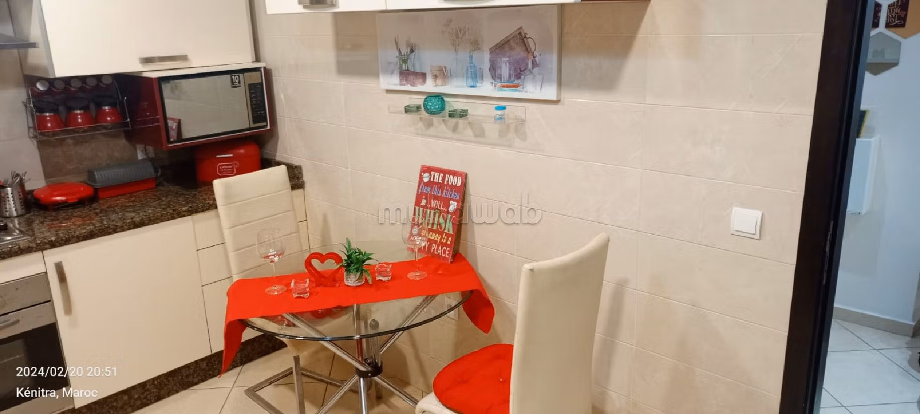 Rent this apartment in Mimosas. Area of 120 m². Furnishings.
