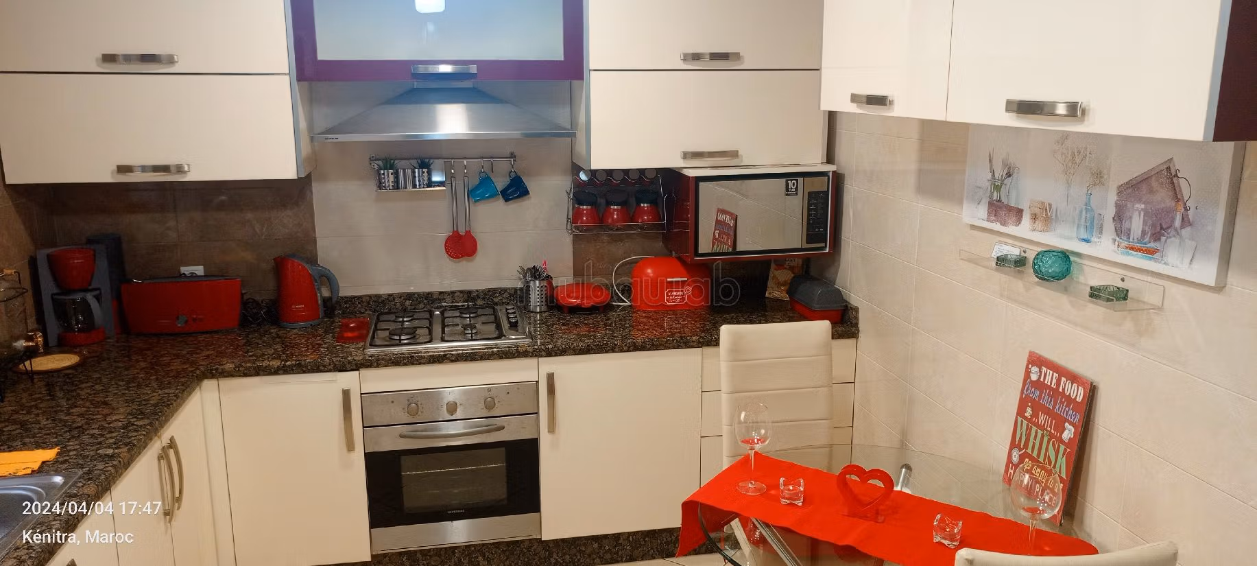 Rent this apartment in Mimosas. Area of 120 m². Furnishings.