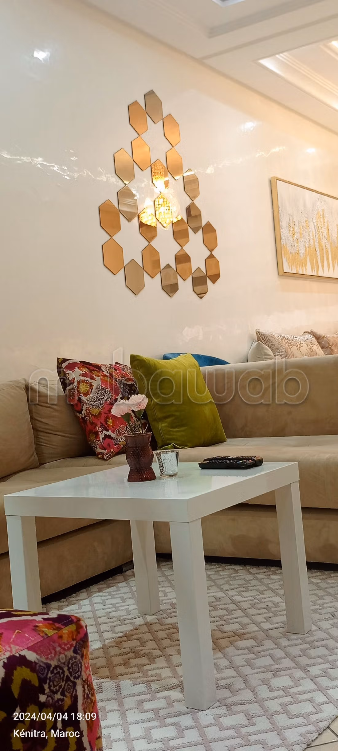 Rent this apartment in Mimosas. Area of 120 m². Furnishings.