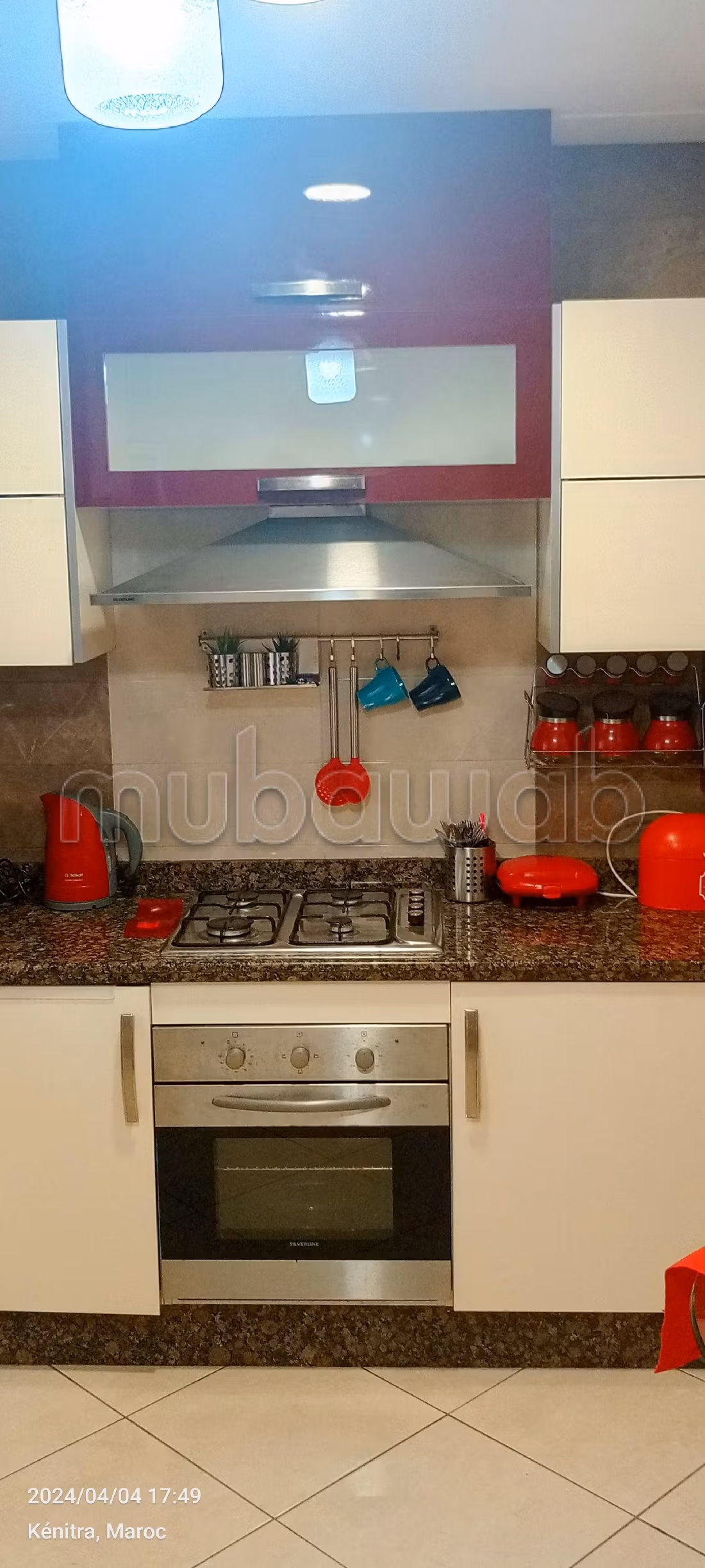 Rent this apartment in Mimosas. Area of 120 m². Furnishings.