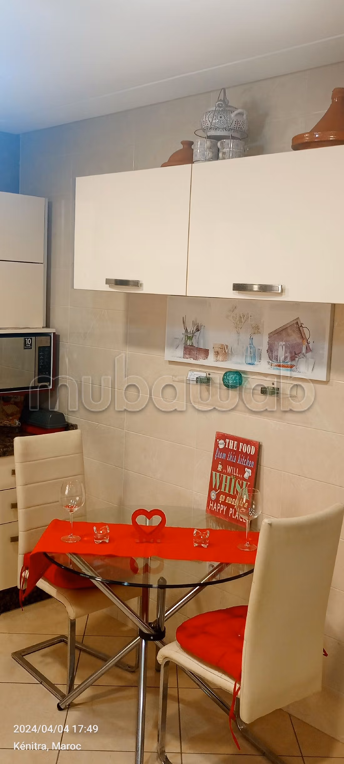 Rent this apartment in Mimosas. Area of 120 m². Furnishings.