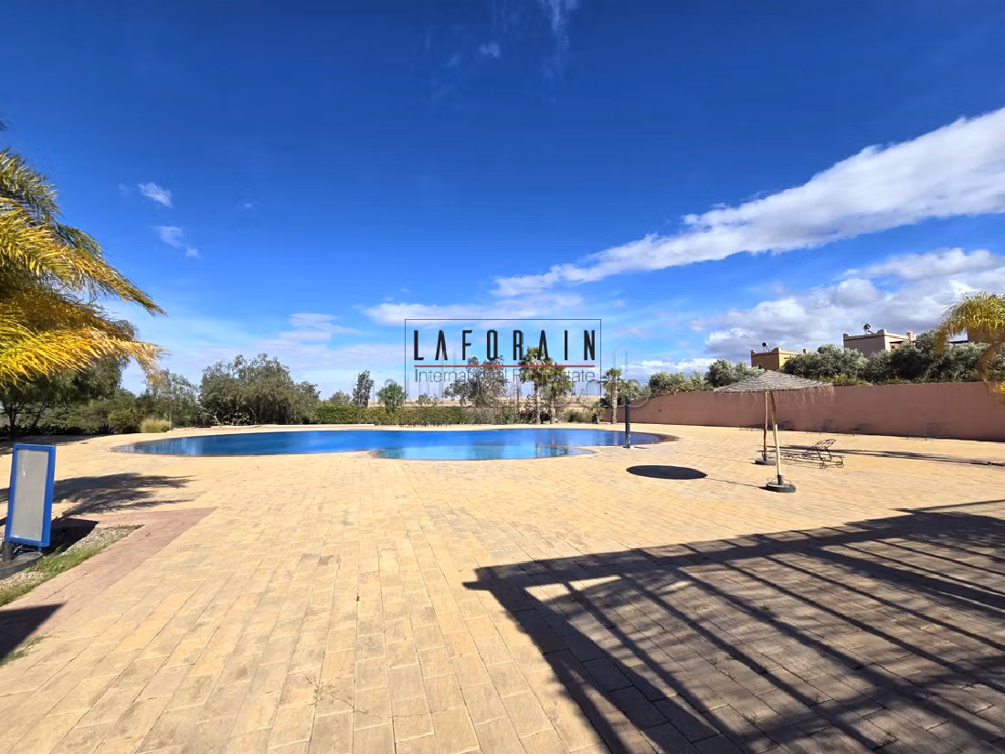 Luxueuses propriétés de 175m² avec piscines