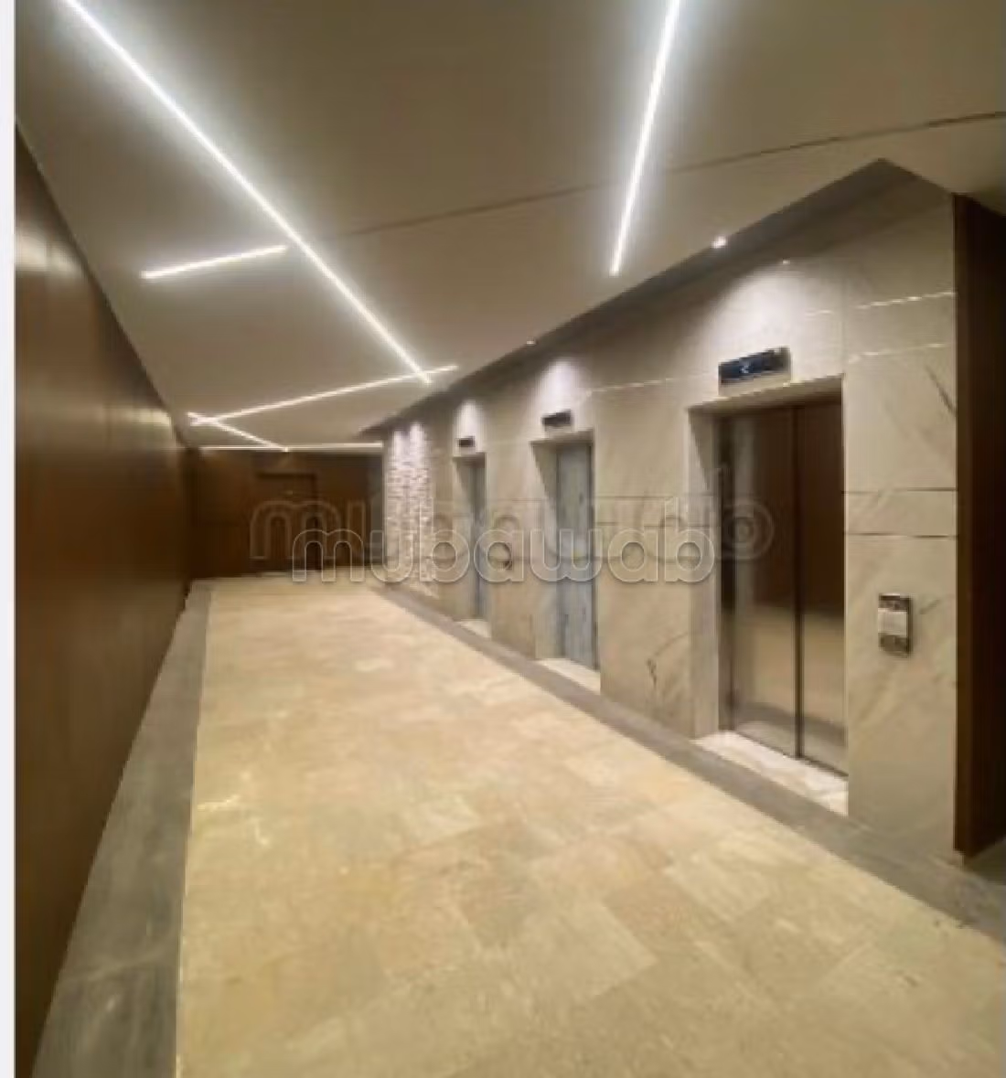 Ufficio in vendita a Sidi Maarouf. Superficie 170 m²