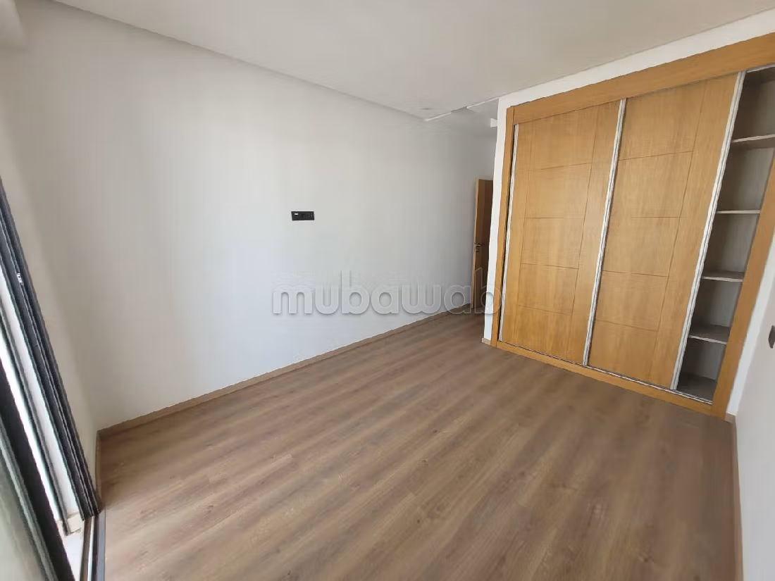 Bel appartement à vendre avec piscine à Founty
