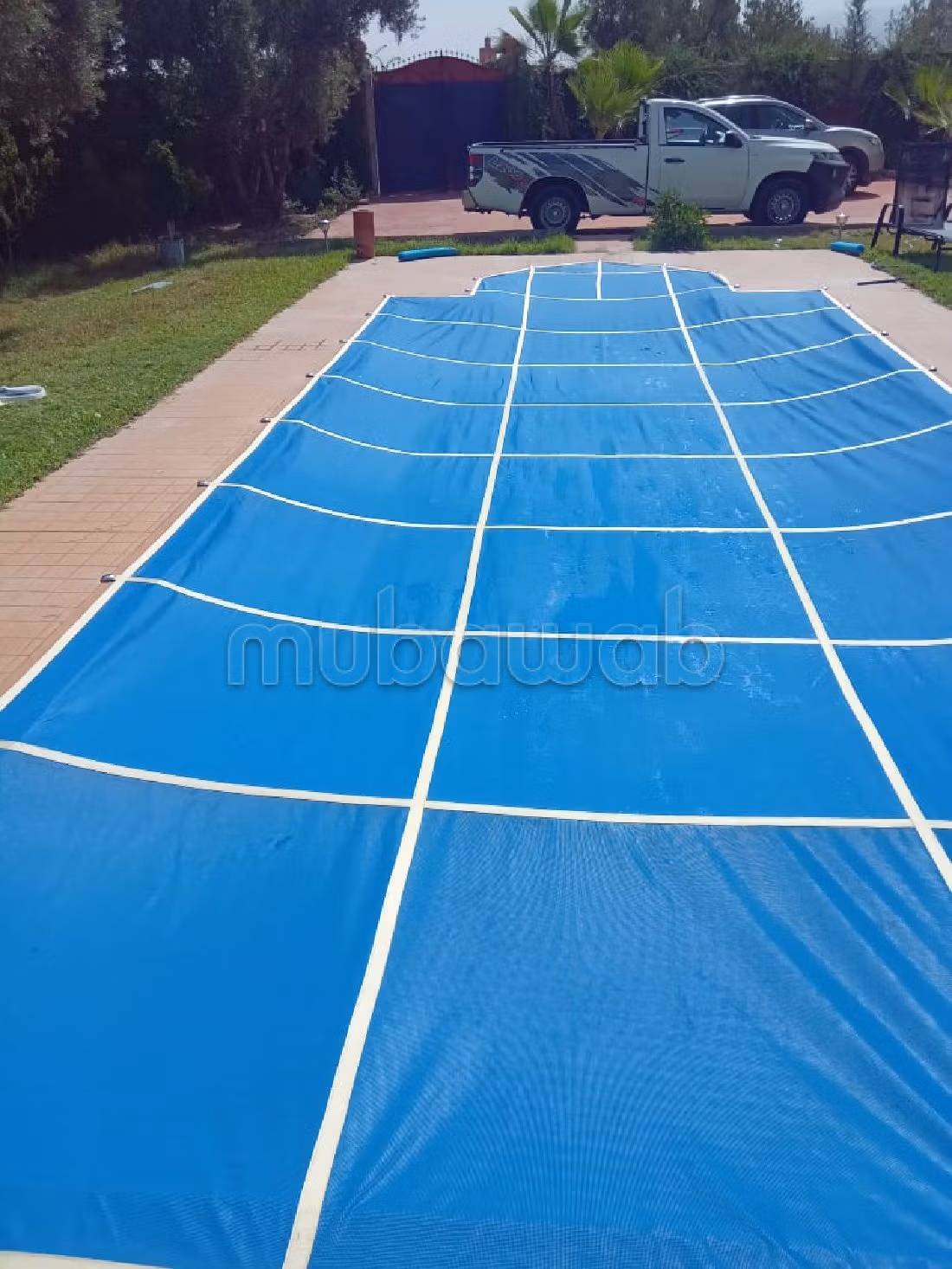 فيلا جميلة للبيع باغمات. المساحة الكلية 1167 م². مفروشة