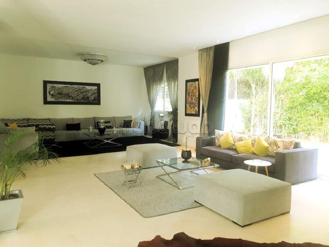 Splendid villa for sale in Ain Diab. 4 beautiful rooms. General