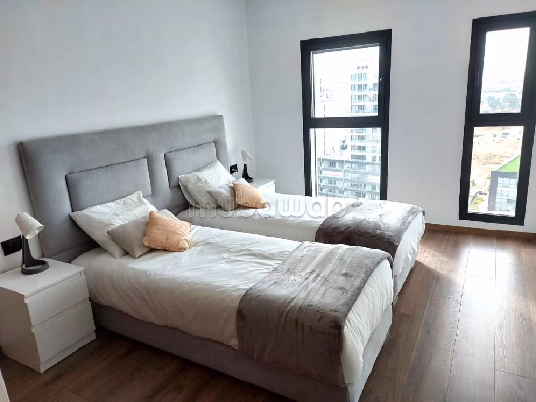 Bel appartement meublé à cfc