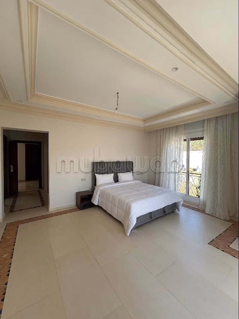 Magnifique villa à louer à Jbel Kbir. Meublé