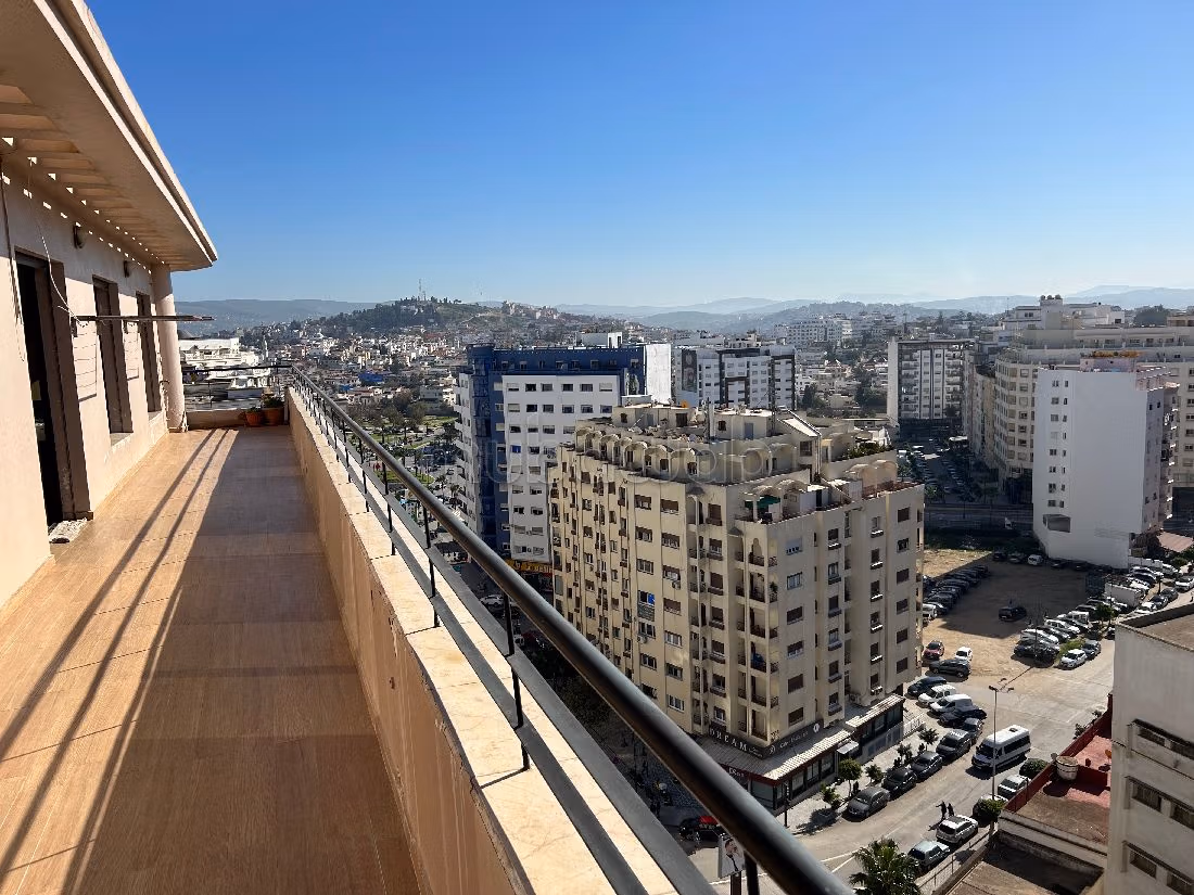 Appartement à louer avec terrasse blvrd mly youssef — 2