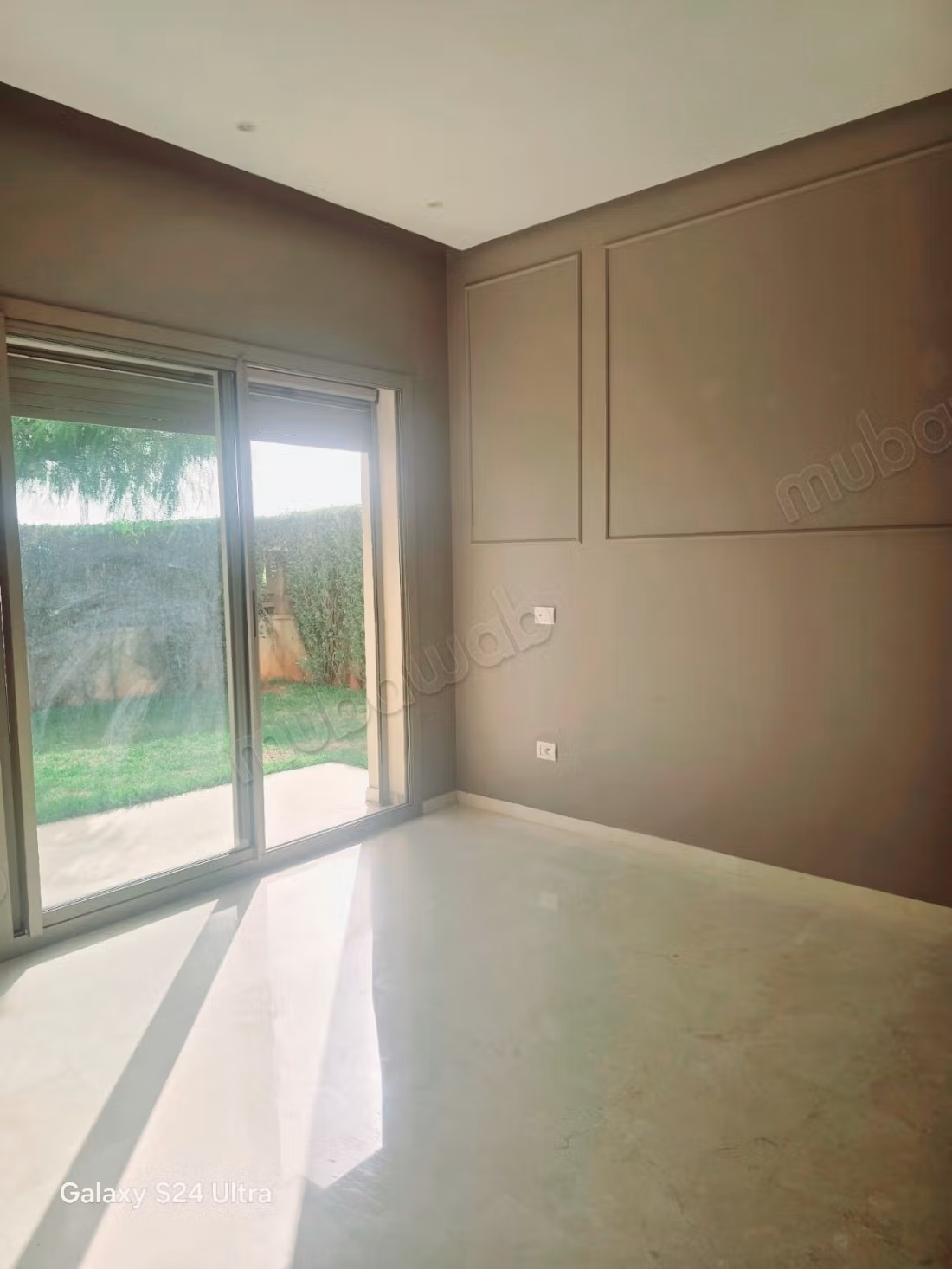 Apartamento en la planta baja en la ciudad verde