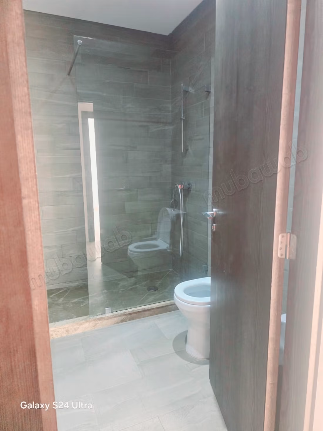 Apartamento en la planta baja en la ciudad verde