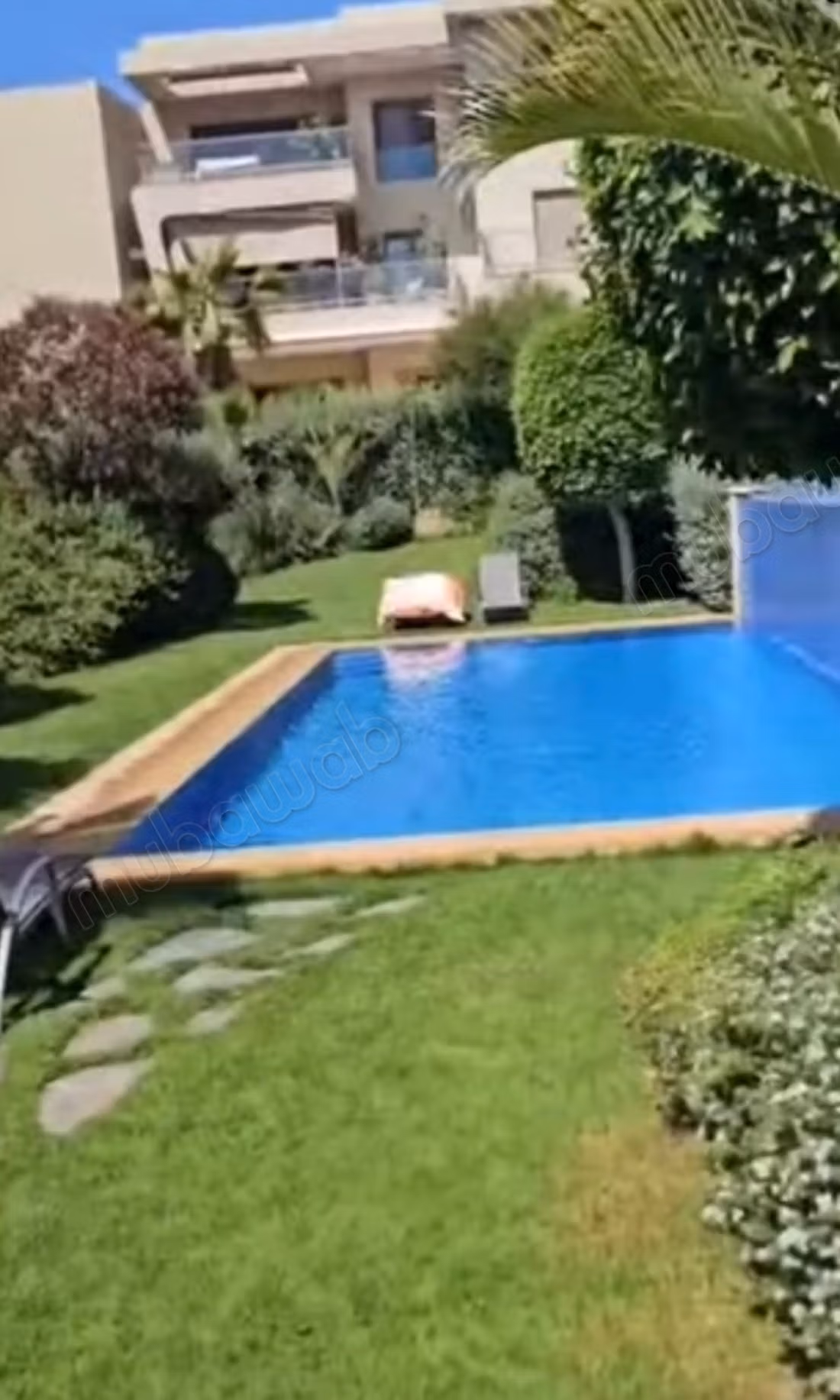 Apartamento en la planta baja en la ciudad verde