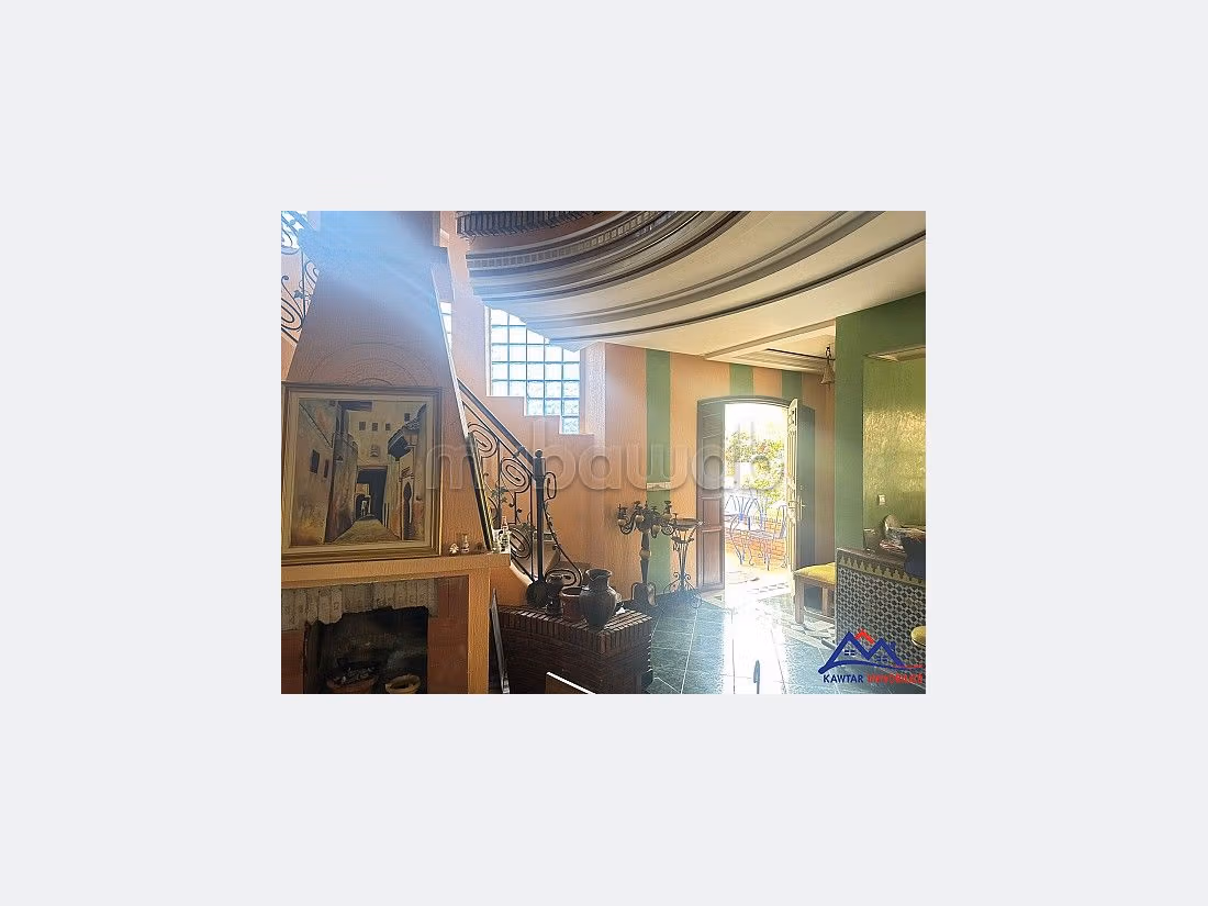 Villa de alto standing en venta en Route Casablanca. 4 hermosas habitaciones. Jardineras, Gran terraza