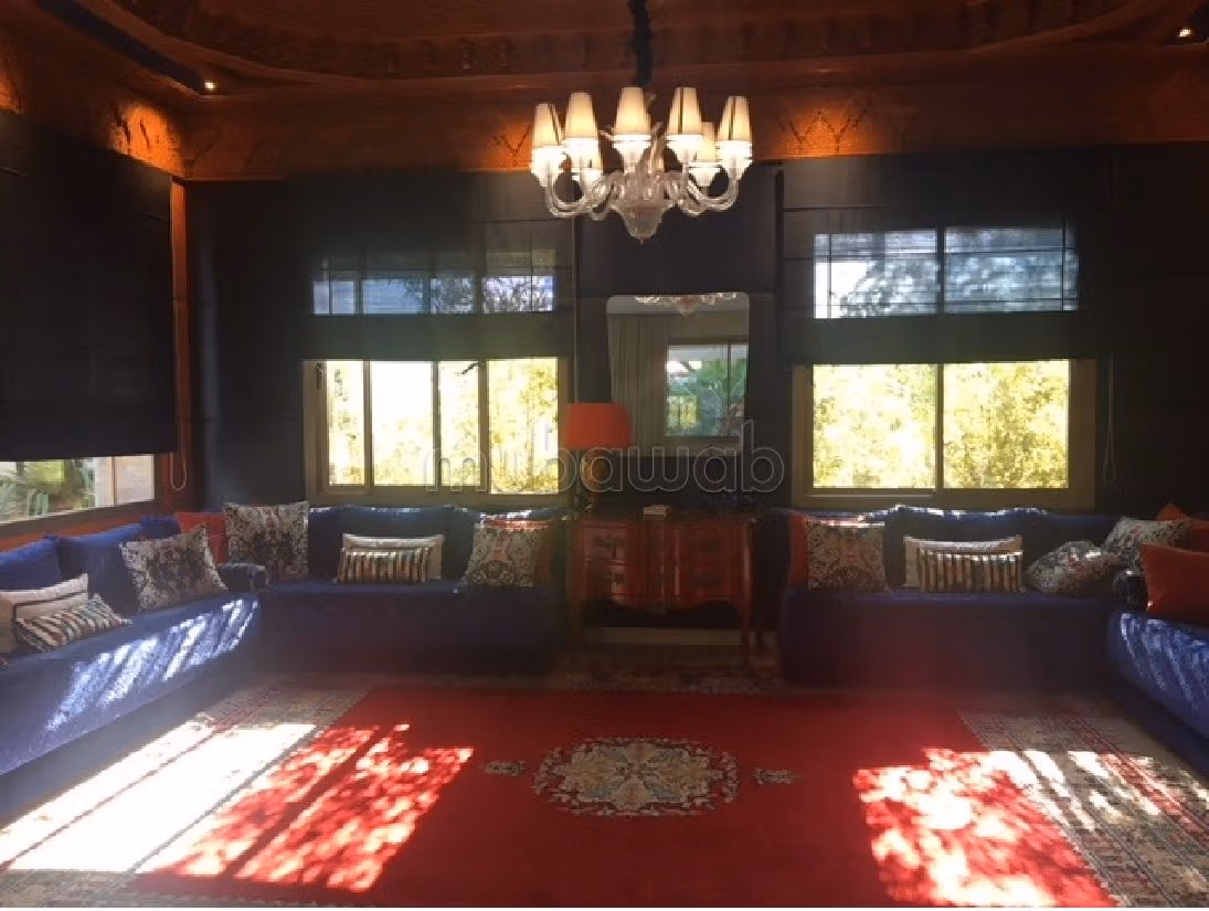 Nu kopen: villa's en luxe woningen in Oasis. 3 Slaapkamers. Met zwembad en airconditioning. 