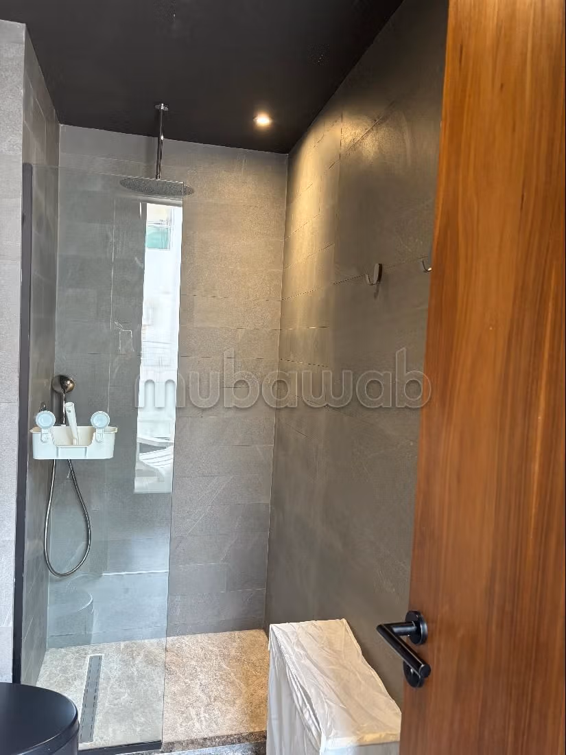 Bonito piso en alquiler en Gauthier. Superficie de 60 m². con muebles. 