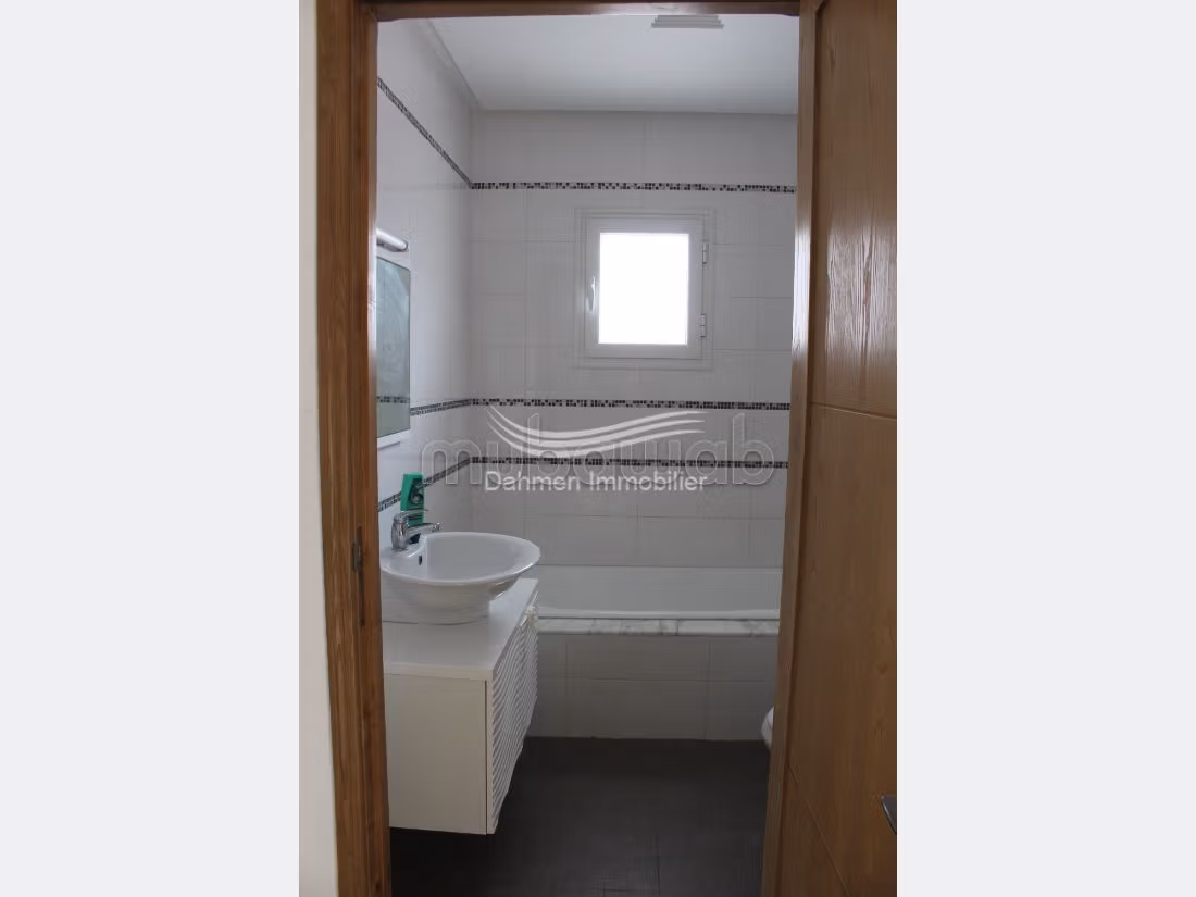 Superbe Studio à vendre à Bouhsina