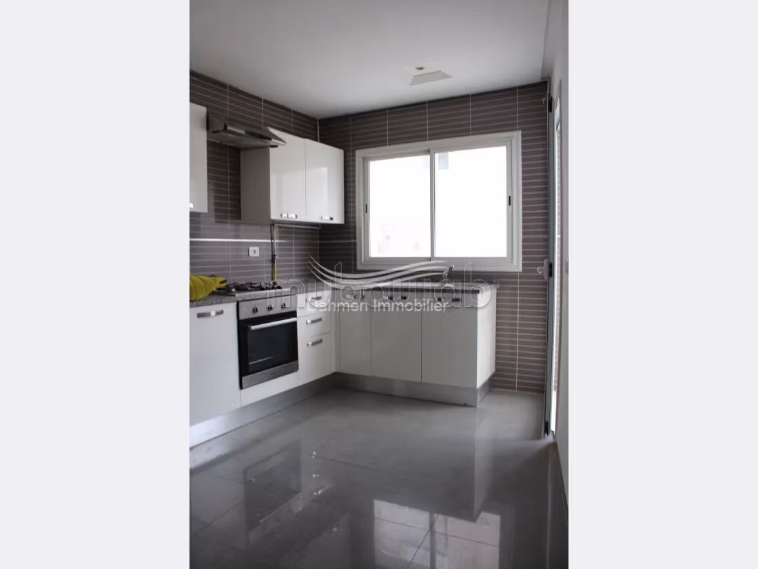 Superbe Studio à vendre à Bouhsina