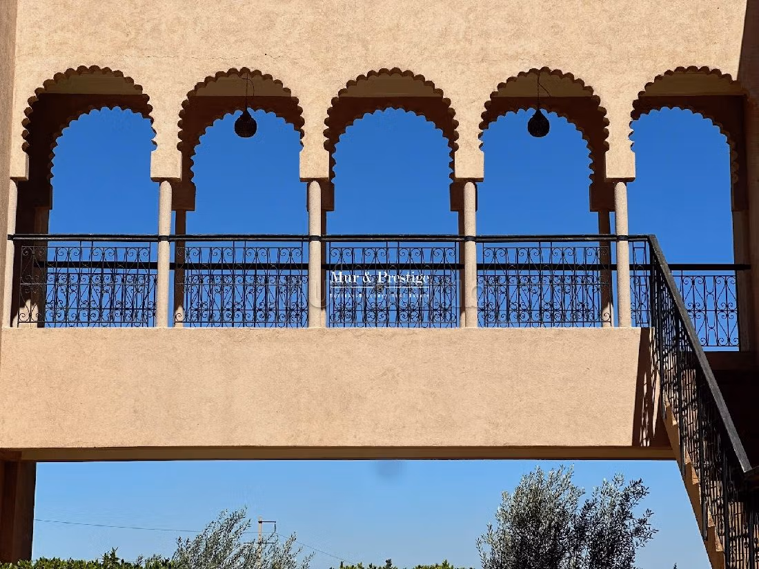 Se vende villa de lujo. 6 habitaciones