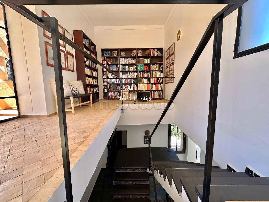 Se vende villa de lujo. 6 habitaciones