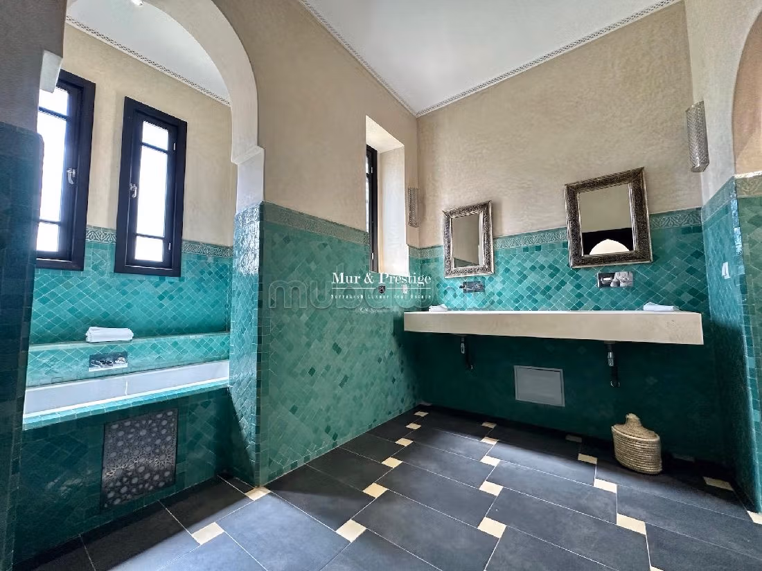 Se vende villa de lujo. 6 habitaciones