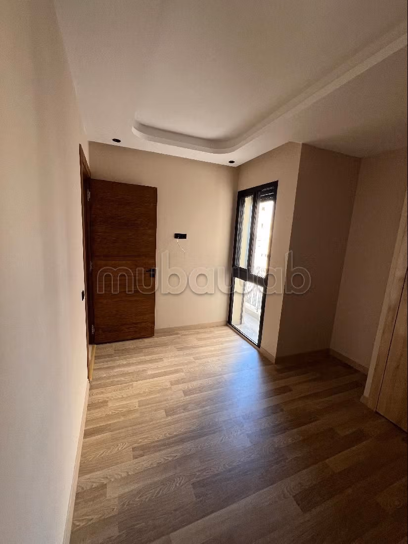 Precioso piso en alquiler en Burger. 1 Habitación. Armarios