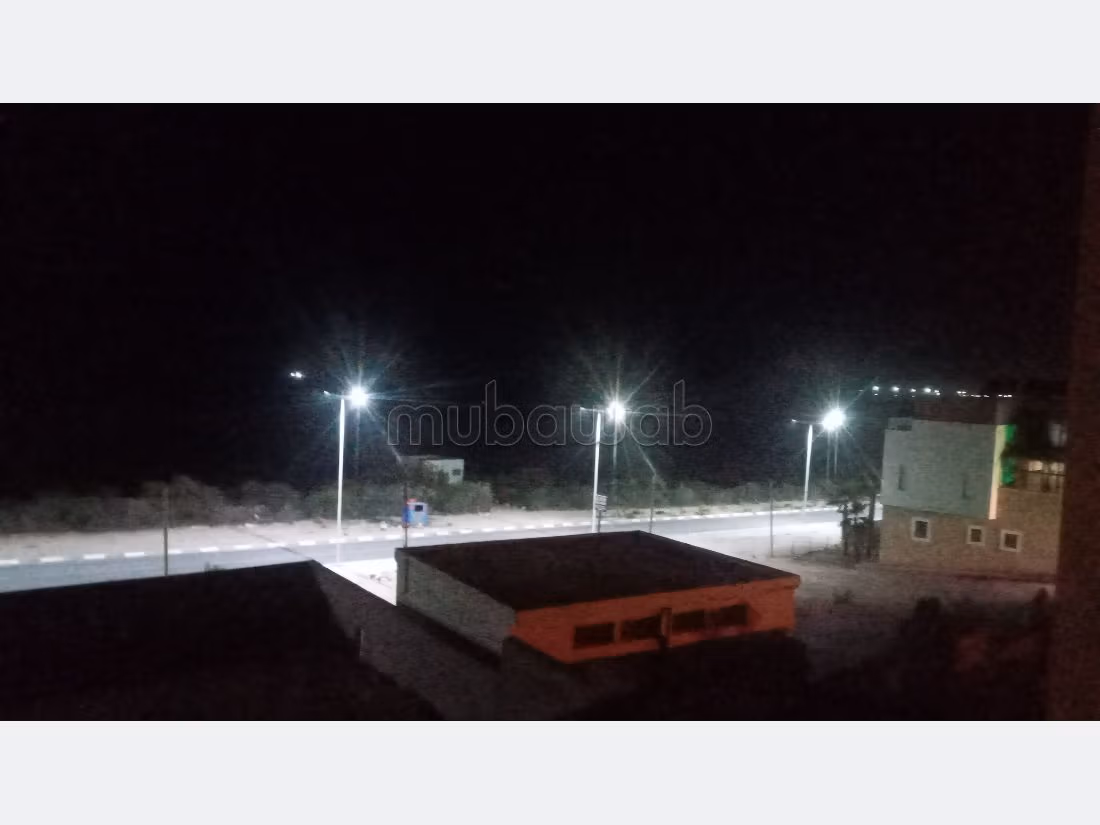 Encuentra un piso en alquiler en Centre ville. 7 habitaciones confortables. Armarios