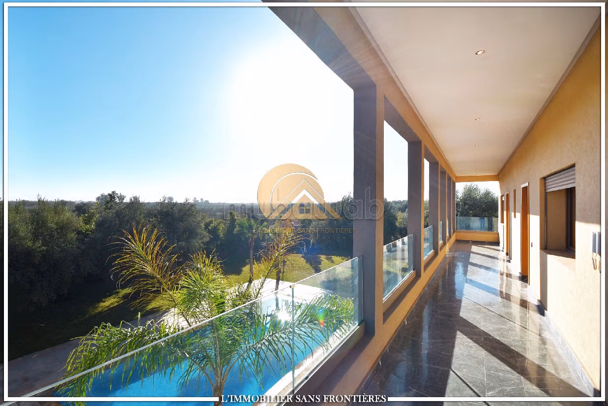 Magnífica villa en venta en Route de Fez. 5 hermosas habitaciones. Jardín y terraza