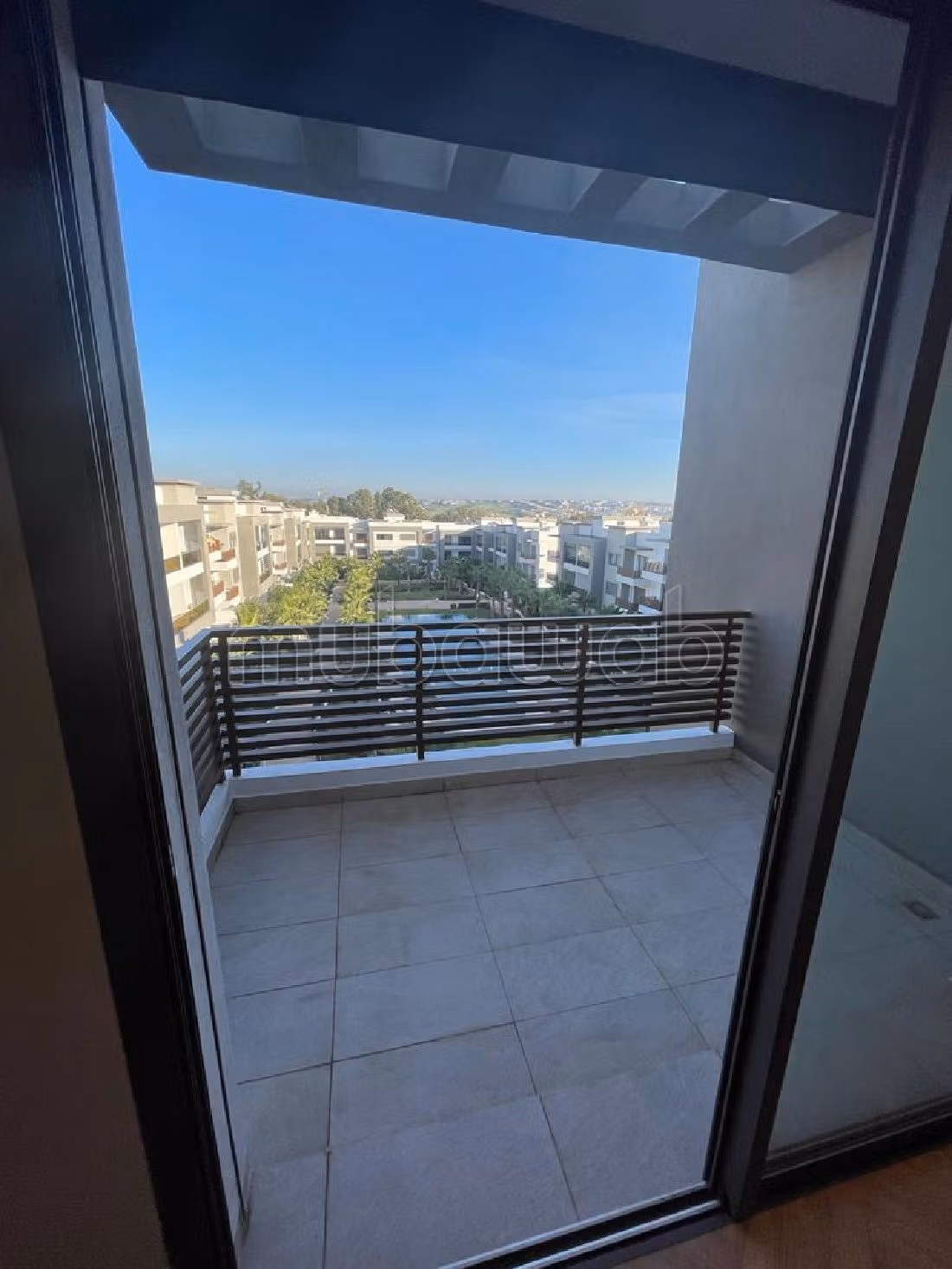 Flat for rent. 3 beautiful rooms. 