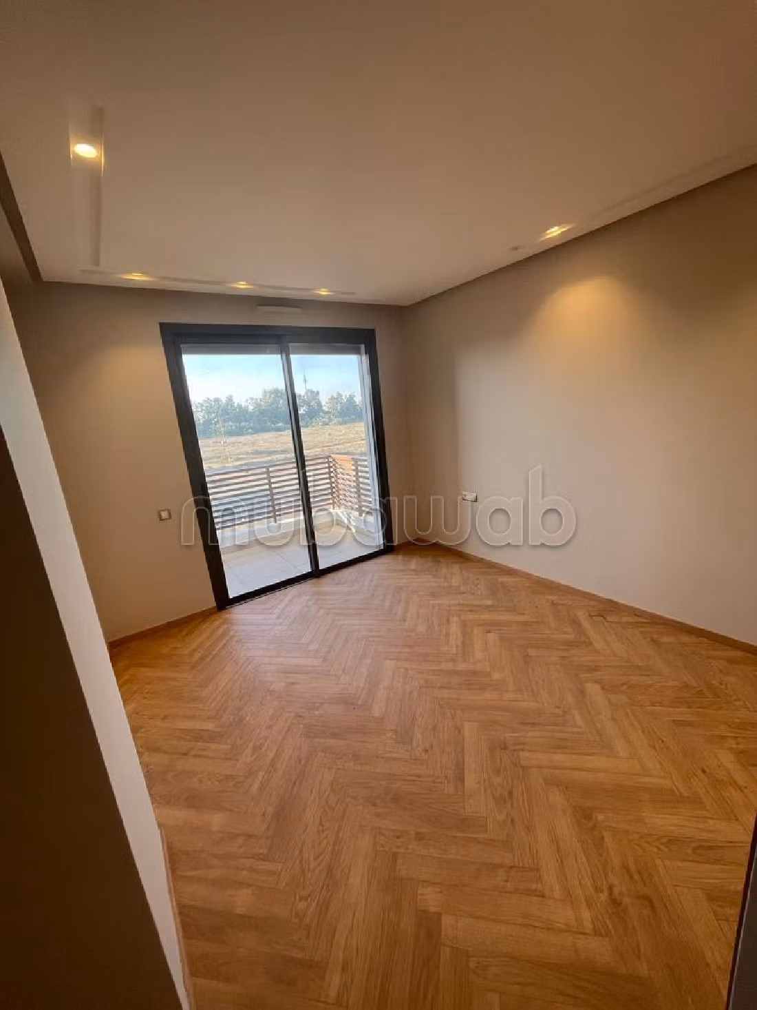 Flat for rent. 3 beautiful rooms. 