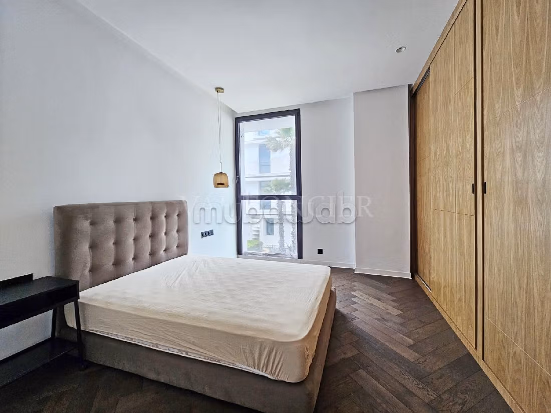 Location d'un appartement exceptionnel avec vue frontale sur la mer à Anfa Place, Ain Diab